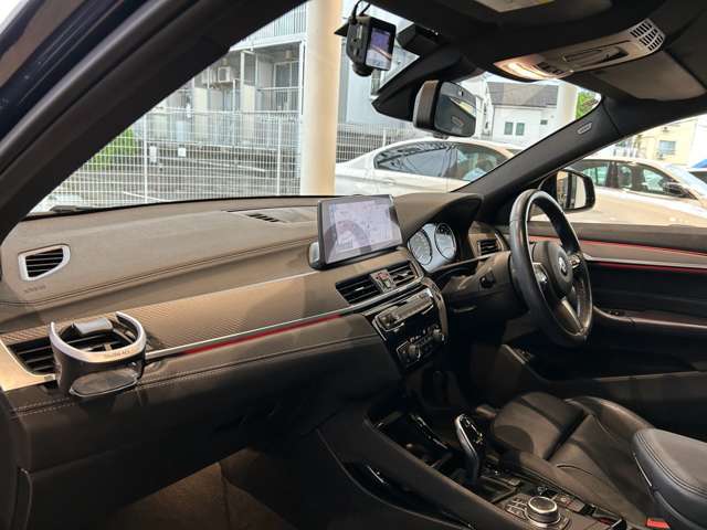BMW X2 11