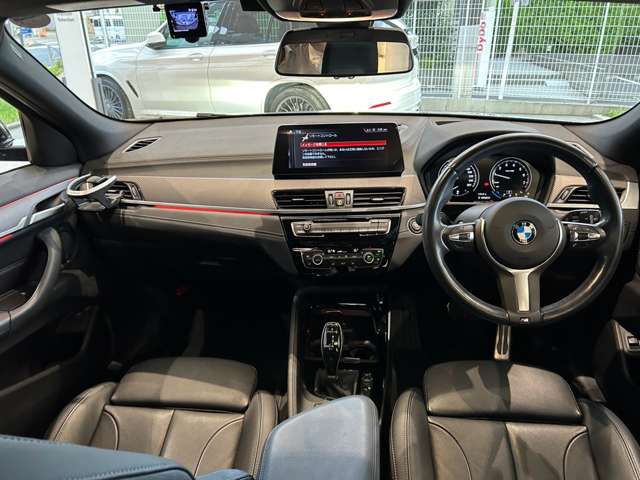 BMW X2 4