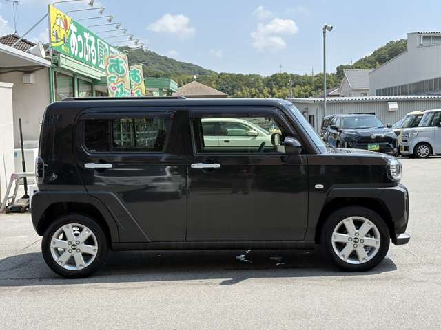 Daihatsu Taft 4