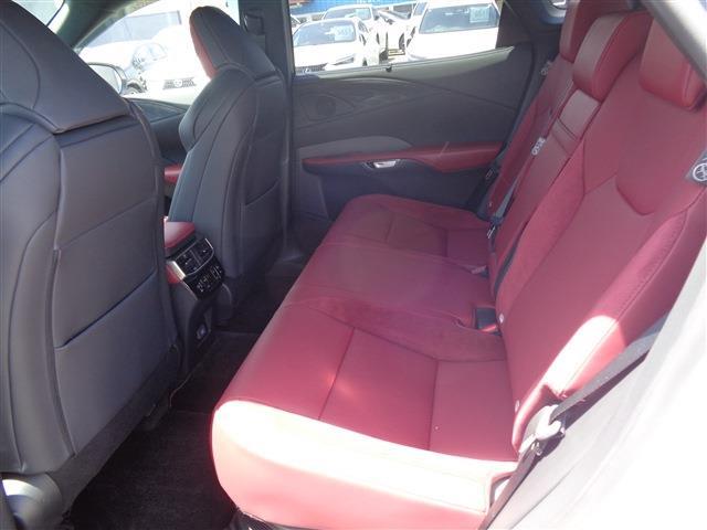 Lexus RX 12