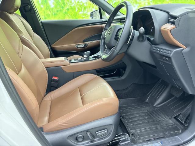 Lexus LBX 2