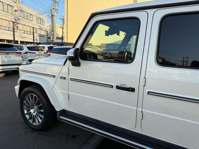 Mercedes-Benz G-Class 12