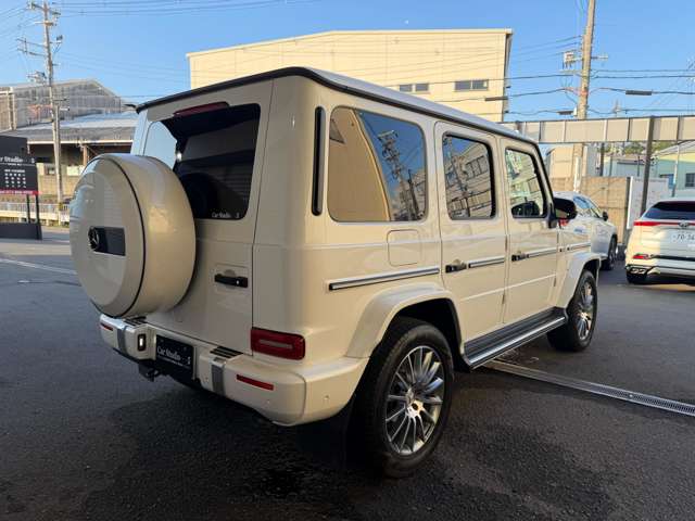 Mercedes-Benz G-Class 8