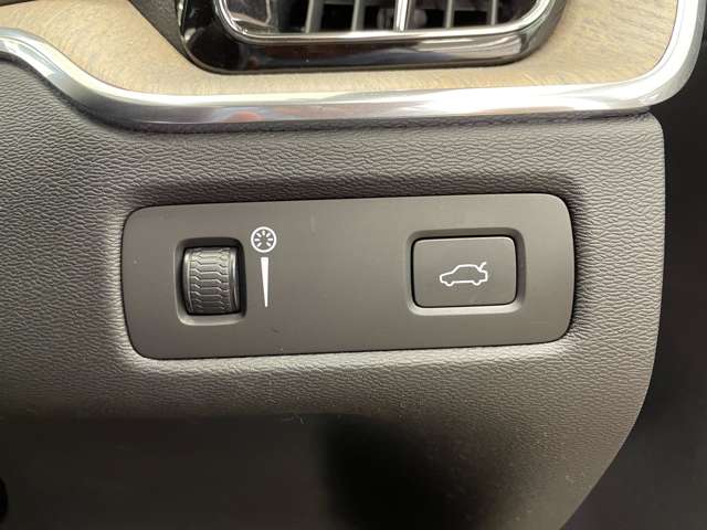 Volvo XC60 12