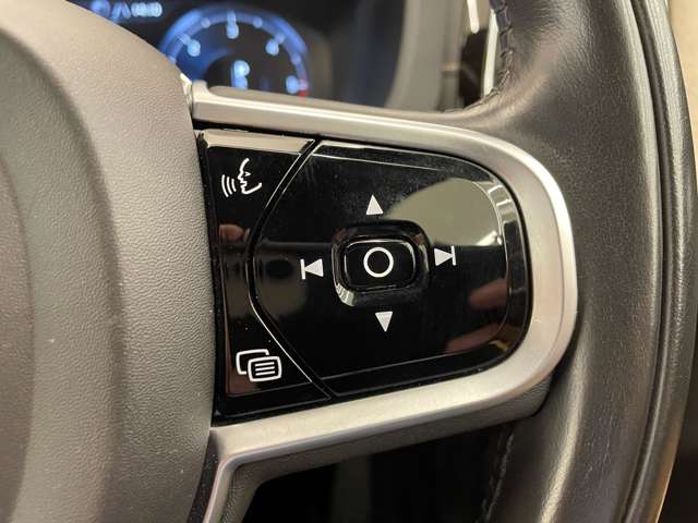 Volvo XC60 7