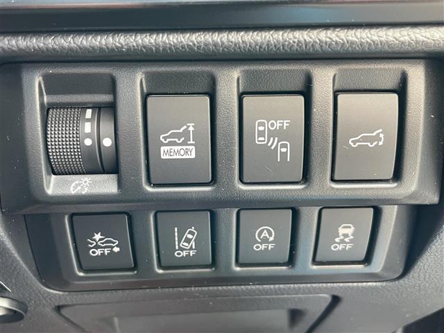 Subaru Legacy Outback 11