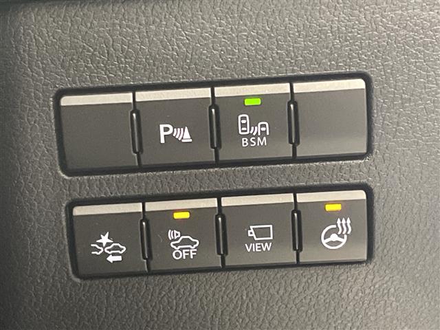 Lexus NX 12