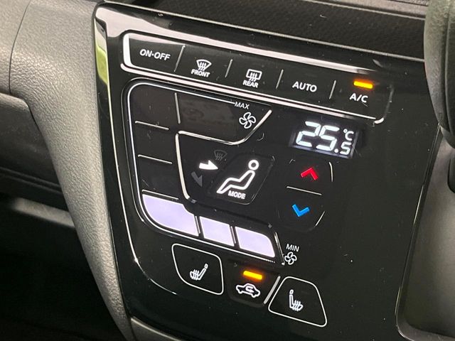 Mitsubishi eK X 4