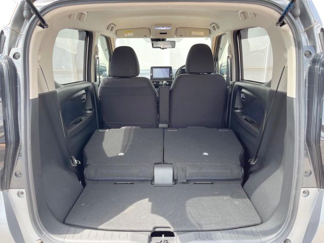 Mitsubishi eK X 10