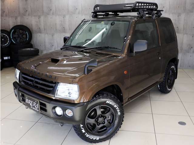 Mitsubishi Pajero Mini 2