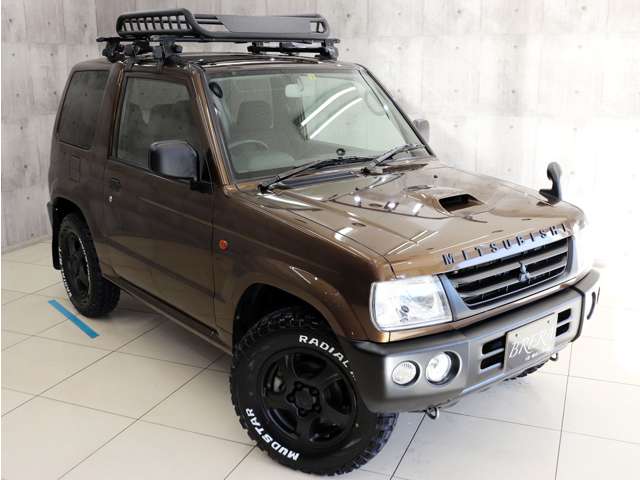 Mitsubishi Pajero Mini 4