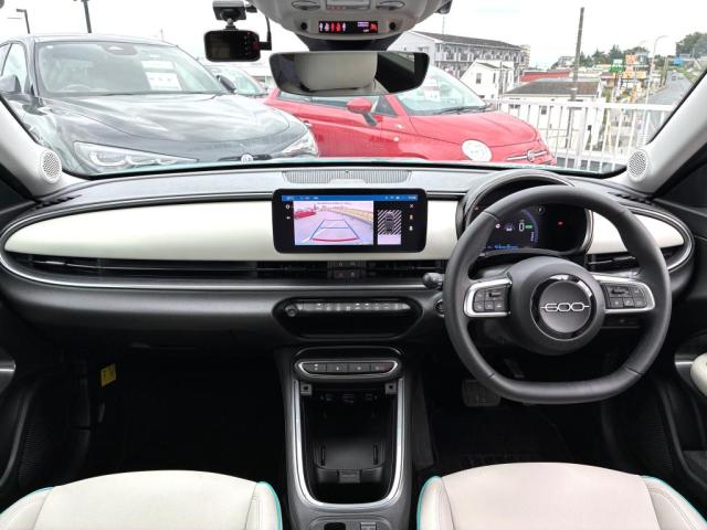 Fiat 600e 6