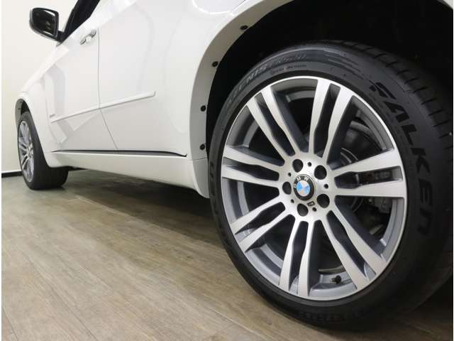 BMW X5 9