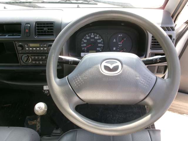 Mazda Bongo Truck 11