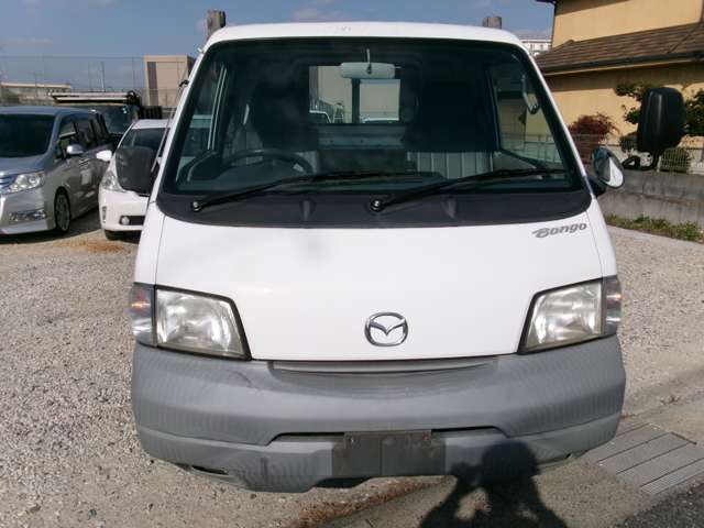 Mazda Bongo Truck 2
