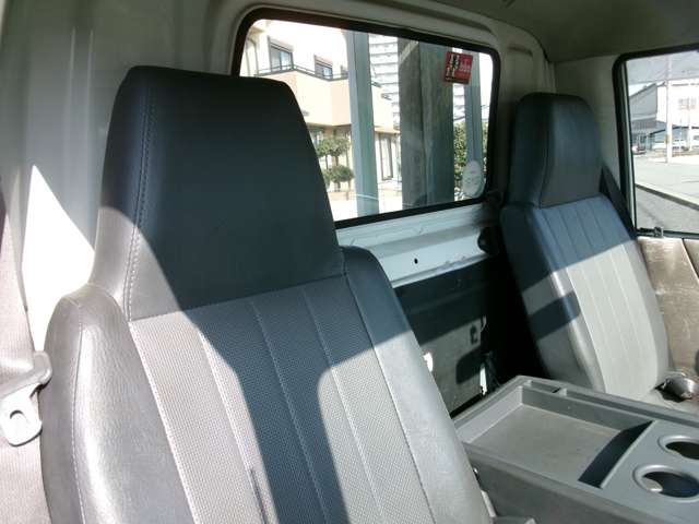 Mazda Bongo Truck 8