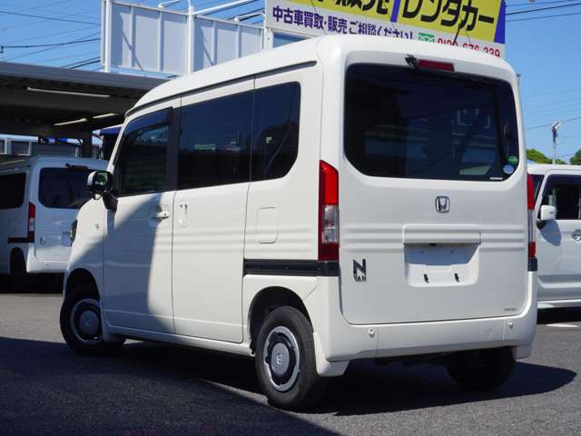 Honda N-VAN 10