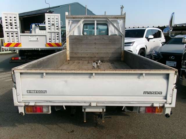 Mazda Bongo Truck 5