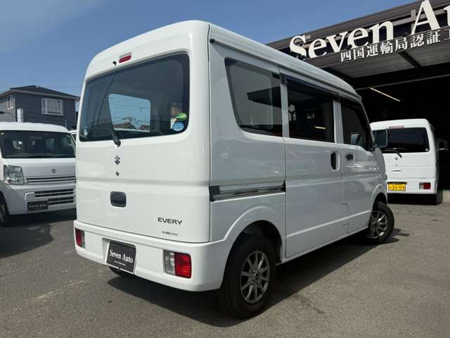 Suzuki Every 3