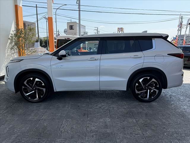 Mitsubishi Outlander 11
