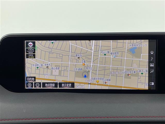Lexus UX 5