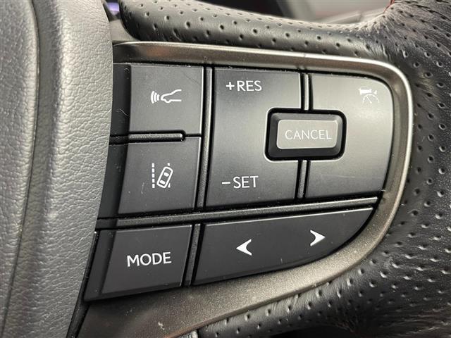 Lexus UX 10