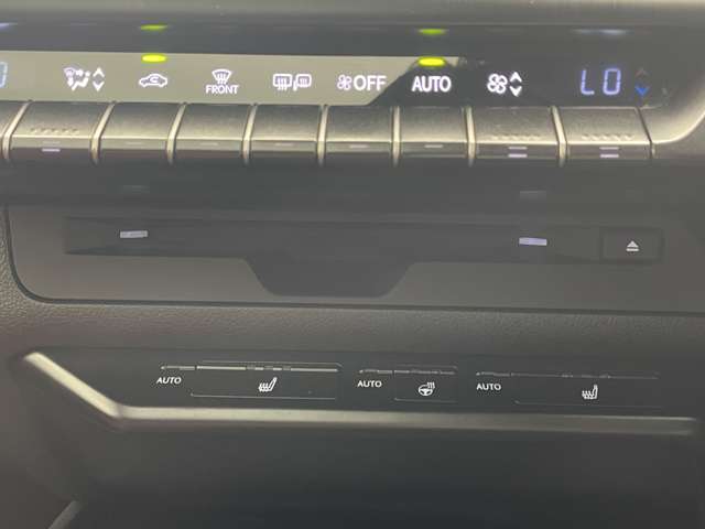 Lexus UX 11