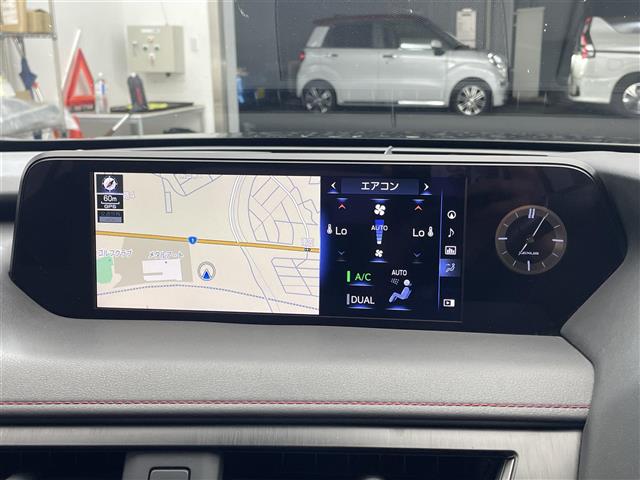 Lexus UX 4
