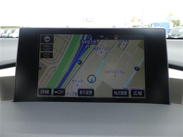 Lexus NX 4