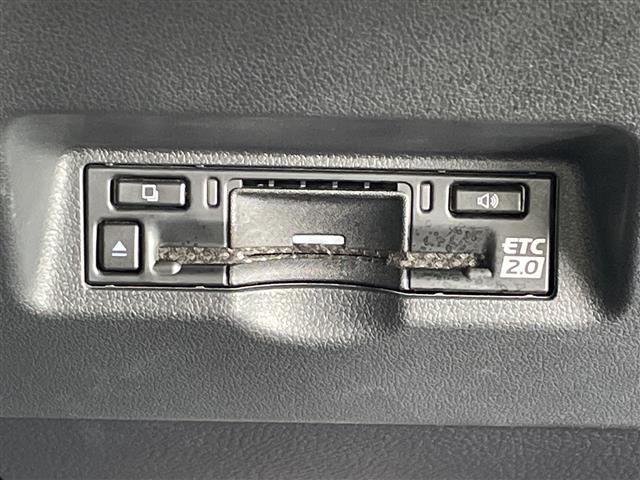 Toyota Alphard 10