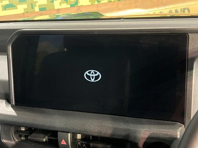 Toyota Land Cruiser FJ 3