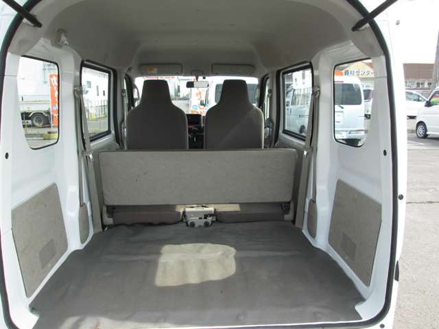 Suzuki Every 8