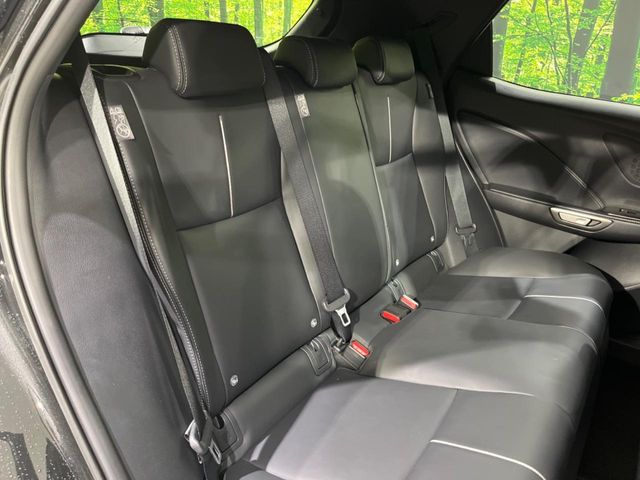 Lexus LBX 10