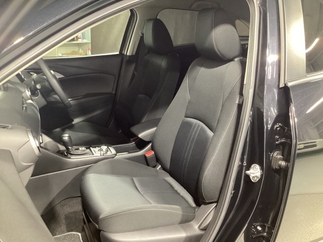 Mazda CX-3 9