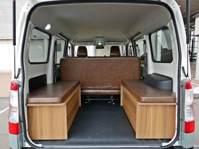 Toyota Town Ace Van 12