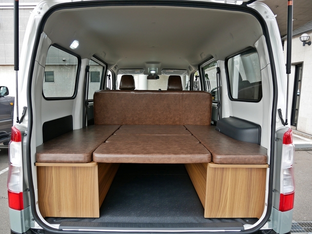 Toyota Town Ace Van 10