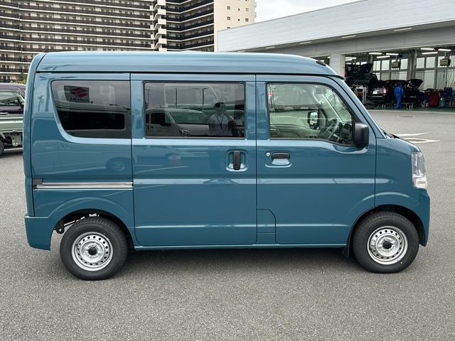 Suzuki Every 11