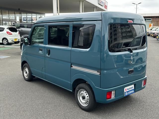 Suzuki Every 8