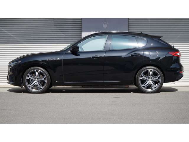 Maserati Levante 4