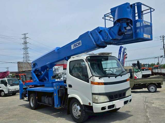 Hino Dutro 5