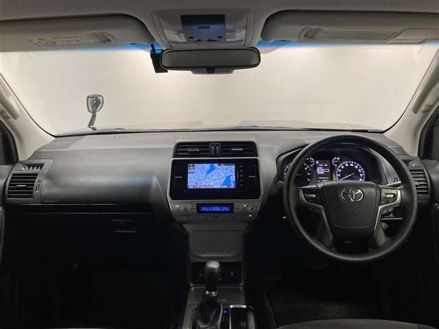 Toyota Land Cruiser Prado 7