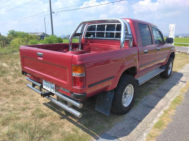 Toyota Hilux 6