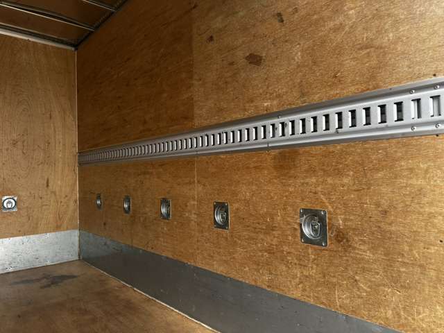 Toyota Toyoace 12