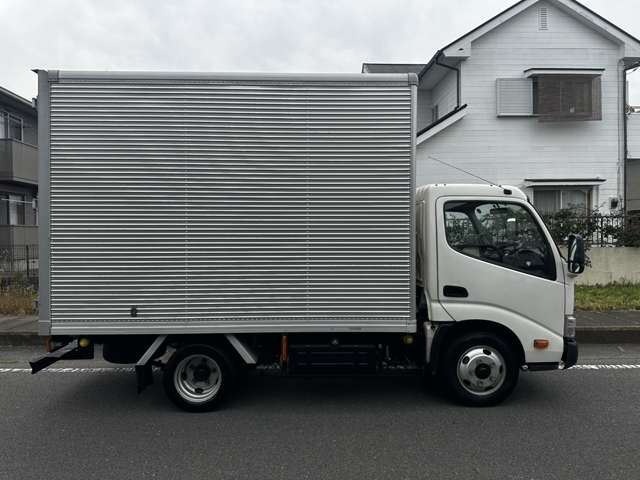 Toyota Toyoace 4