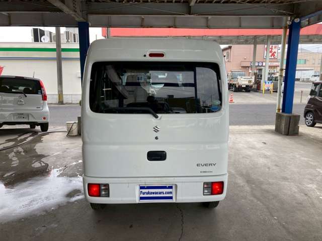 Suzuki Every 5