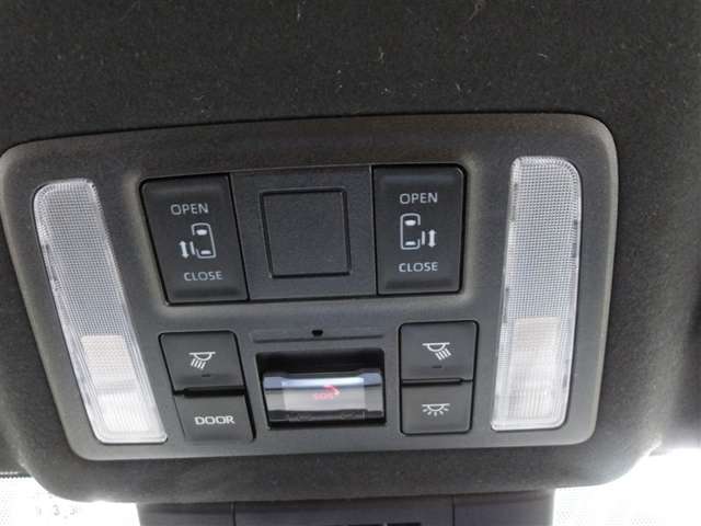 Toyota Noah 11