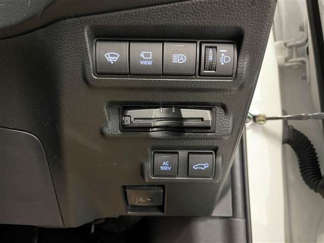 Toyota Corolla Cross 12