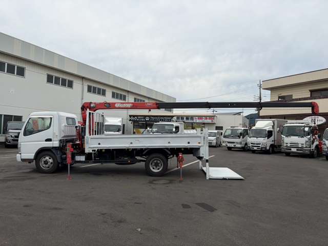Mitsubishi Fuso Canter 12
