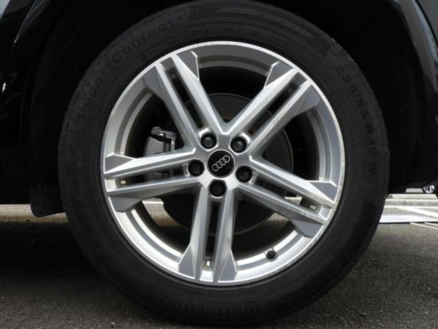 Audi Q5 Sportback 7