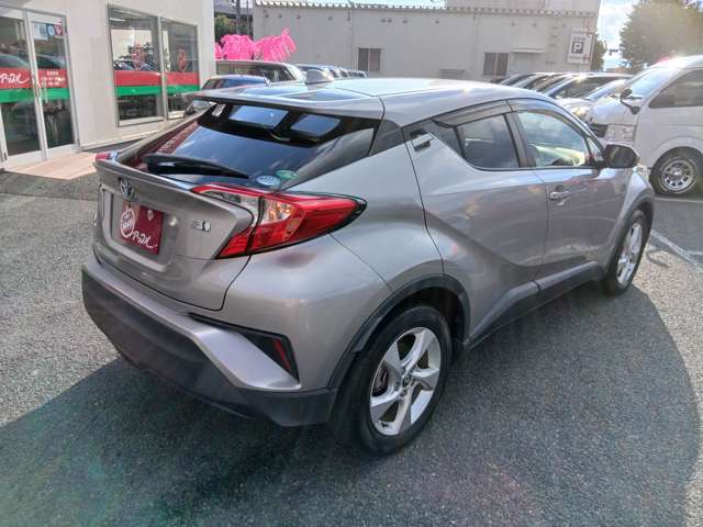 Toyota C-HR 9